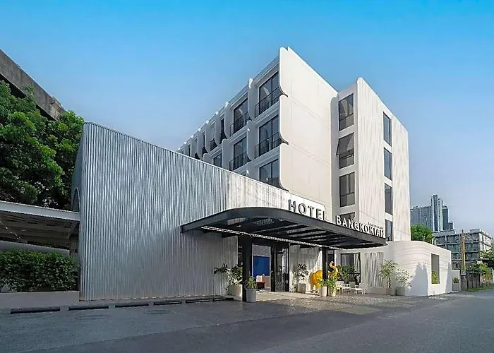 Bangkokian ホテル 4*